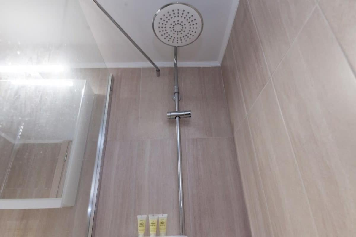 Brand New 2 Bedroom Haven Apt In Galatsi Athènes Extérieur photo