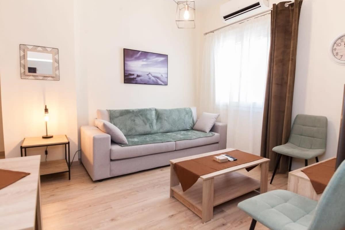 Brand New 2 Bedroom Haven Apt In Galatsi Athènes Extérieur photo
